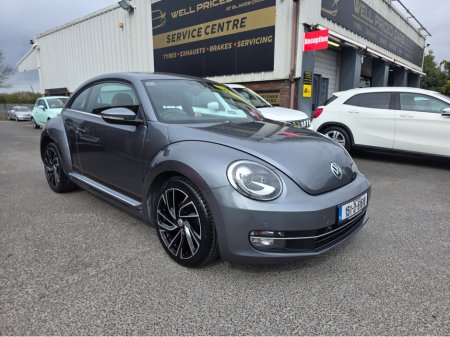 2015 Volkswagen Beetle - view 2