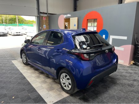 2021 Toyota Yaris - photo 4