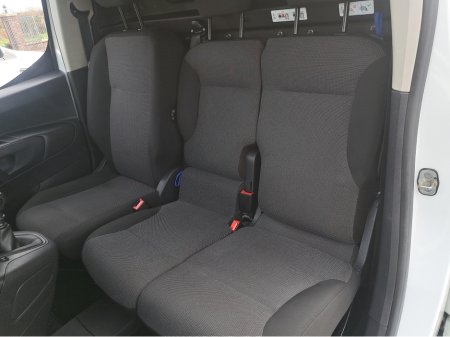 2022 Toyota Proace City Icon L1 Panel Van 1.5 Diesel with 3 seats in front and double sliding doors. thumbnail