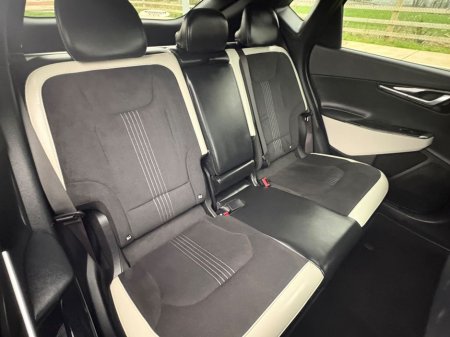 2022 Kia EV6 - thumbnail 8