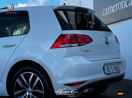 2016 Volkswagen Golf - thumbnail 6