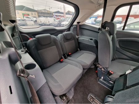 2015 Ford C-Max - thumbnail 31