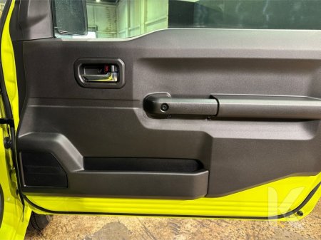 2025 Suzuki Jimny - thumbnail 25