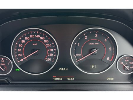 2016 BMW 3 Series - thumbnail 16