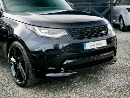 2025 Land Rover Discovery  €138,950 thumbnail