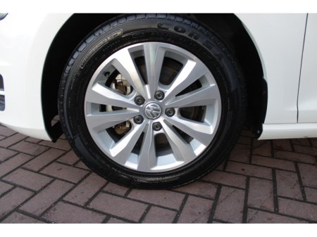 2016 Volkswagen Golf - thumbnail 22