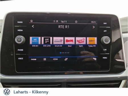 2025 Volkswagen T-Roc STYLE 75 PLUS 2.0TDI 116HP €40,950 thumbnail