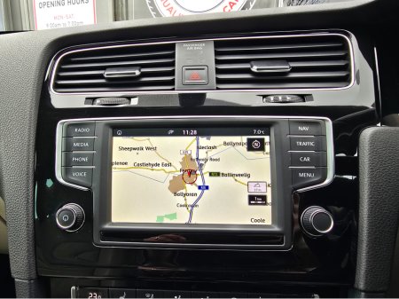 2016 Volkswagen Golf - thumbnail 25