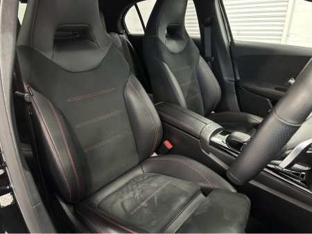 2019 Mercedes-Benz A Class (191) A200D AMG AUTO LOW KMS €25,950 thumbnail