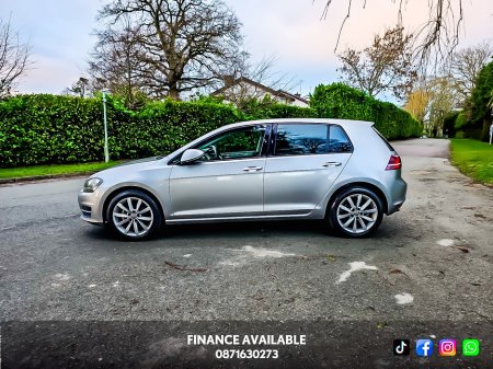 2017 Volkswagen Golf 1.2 TSI 5DR 110HP Comfortline €14,995 thumbnail