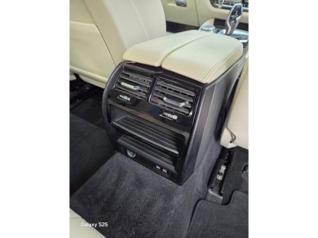 2021 BMW 5 Series - thumbnail 16