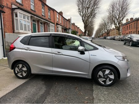 2014 Honda Fit - thumbnail 4