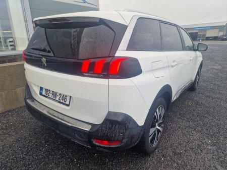 2018 Peugeot 5008 - thumbnail 3