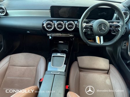 2025 Mercedes-Benz CLA Class - thumbnail 4