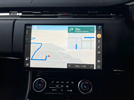 2023 Land Rover Range Rover Sport DYNAMIC SE P440E 440HP *PAN ROOF* €94,990 thumbnail