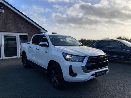 2023 Toyota Hilux ICON D-4D 4WD DCB***LOW MILES***PREMIUM JEEPS IN THE NORTH EAST*** €43,950