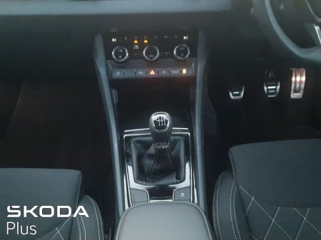 2026 Skoda Karoq Sportline 2.0TDi €44,900 thumbnail