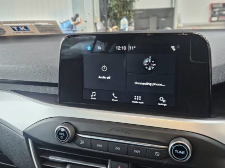 2019 Ford Focus - thumbnail 14