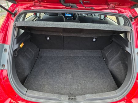 2017 Toyota Auris 1.4 D-4D (90) 5Dr Luna €15,950 thumbnail