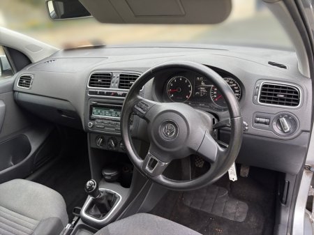 2013 Volkswagen Polo - thumbnail 13