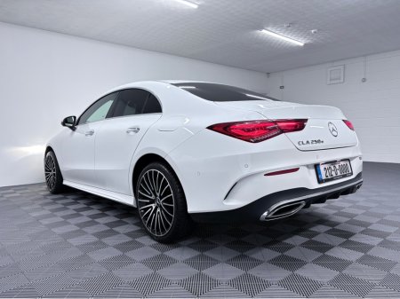 2021 Mercedes-Benz CL Class AMG LINE PREMIUM E €26,950 thumbnail