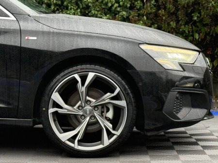 2021 Audi A3 ADVANCE S-LINE PACK 1.0 TFSI // NEW 19" S-LINE ALLOYS // HEATED SEATS // REVERSE CAMERA €24,900 thumbnail