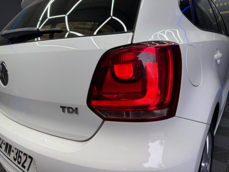 2012 Volkswagen Polo - thumbnail 14