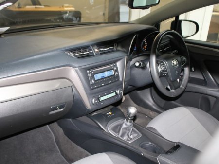 2016 Toyota Avensis - thumbnail 9