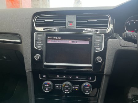 2015 Volkswagen Golf - thumbnail 17