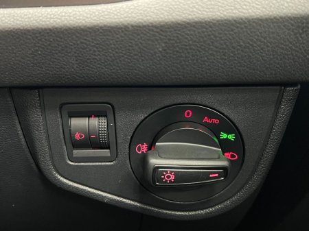 2018 Volkswagen Polo - thumbnail 23