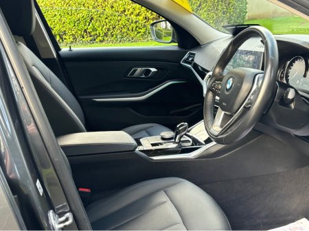 2020 BMW 3 Series 318D SE 4DR AUTO *M-SPORT ALLOYS*HEATED LEATHER*FULL SERVICE HISTORY* €18,950 thumbnail