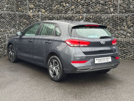 2024 Hyundai i30 SE CONNECT MHEV T-GDI €22,851 thumbnail