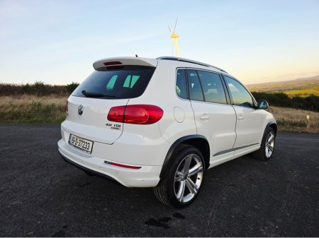 2015 Volkswagen Tiguan R-LINE 2.0 TDI MANUAL 6SPEED FWD 140HP 5DR €13,950