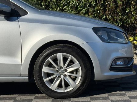 2015 Volkswagen Polo - thumbnail 9