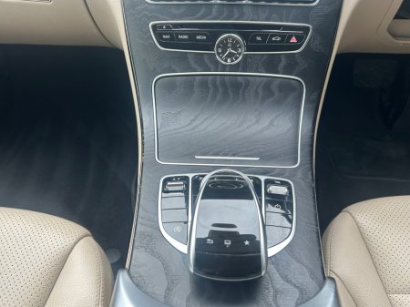 2016 Mercedes-Benz C Class - thumbnail 18