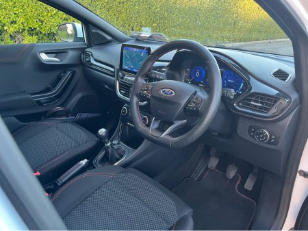 2022 Ford Puma ST-LINE 5DR 1.0T 125 MHEV M6 F €21,995 thumbnail