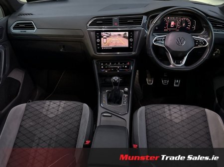 2021 Volkswagen Tiguan - thumbnail 9