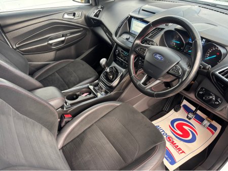 2018 Ford Kuga 1.5 TDCI 120PS ST-LINE - Sunroof thumbnail