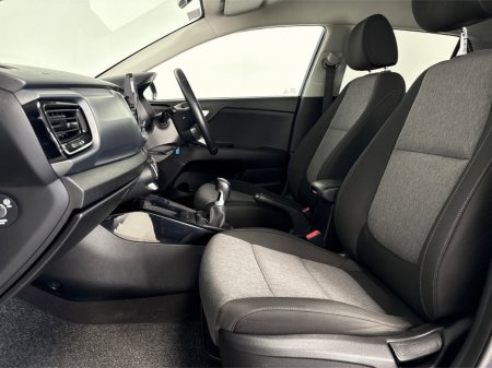 2021 Kia Stonic - thumbnail 29