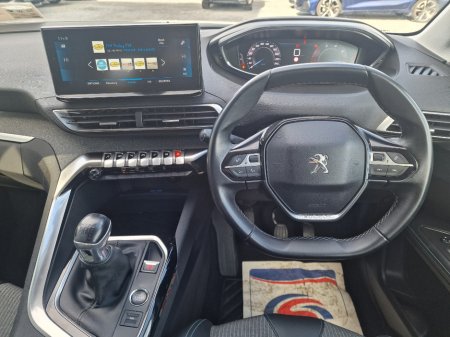 2021 Peugeot 3008 - thumbnail 7