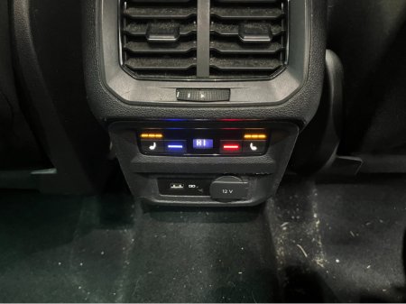 2020 Volkswagen Tiguan - thumbnail 13