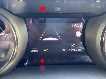 2020 Toyota Yaris TOYOTA YARIS €17,950 thumbnail