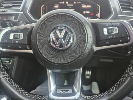 2020 Volkswagen Tiguan - thumbnail 19