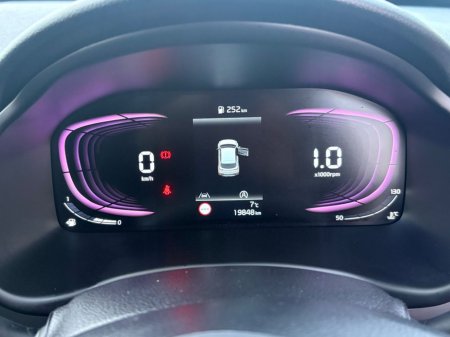 2025 Kia Stonic 1.0 K2 MY25 MT, *Sold KH* *warranty till 2032* *2 year AA* Bluetooth, Touch Screen Infotainment System, Multi-Function Steering Wheel, €25,900 thumbnail