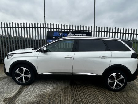 2018 Peugeot 5008 - thumbnail 6