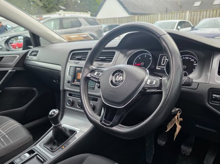 2016 Volkswagen Golf - thumbnail 15