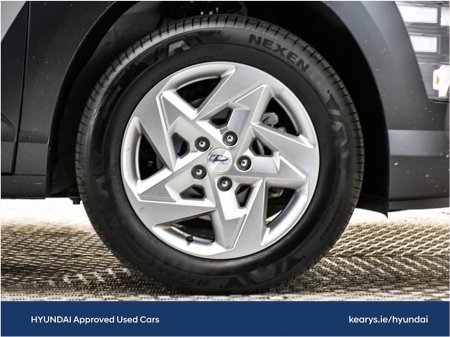 2025 Hyundai Kona Petrol Elegance €32,890 thumbnail