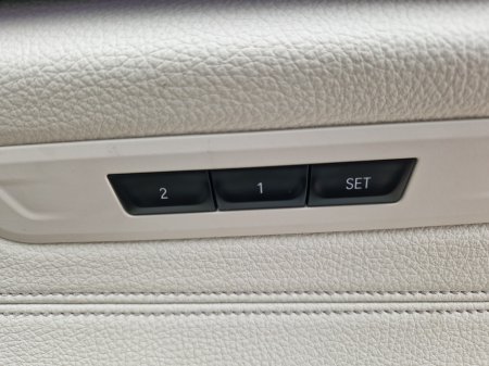 2018 BMW 5 Series - thumbnail 29