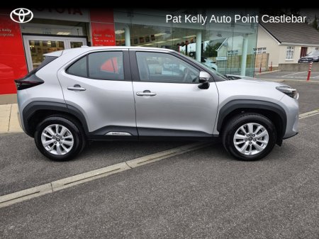 2025 Toyota Yaris Cross YARIS CROSS LUNA €29,950