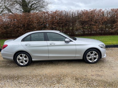 2016 Mercedes-Benz C Class - thumbnail 4